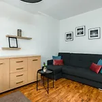 アパート Sleepway Apartments- Szyperska *